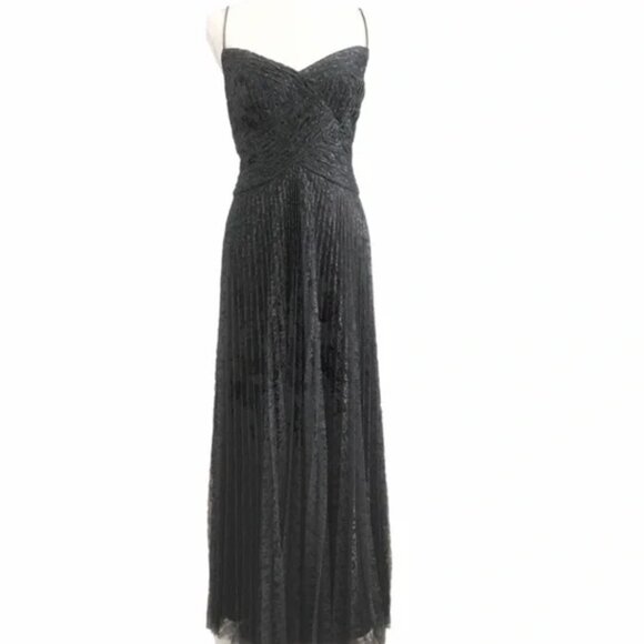 BADGLEY MISCHKA GREY LACED SEQUIN EVENING DRESS - 8 - Picture 1 of 9